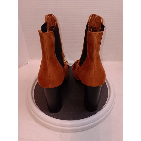 Dark Tan Heeled Ankle Boots With Gold Chain Embellishment Womens Size 9 - Picture 5 of 8